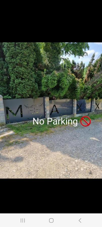 Maxx Lodge Bacau Luaran gambar